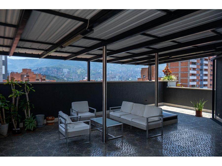 Mega Penthouse Apartment in Laureles